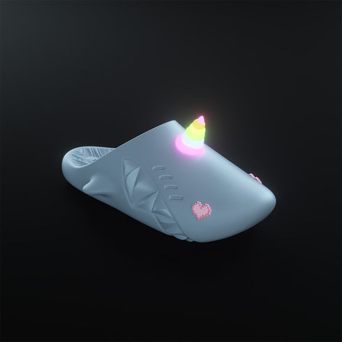 Sharkicks Pro Mule - 유니콘, 픽셀 하트 눈